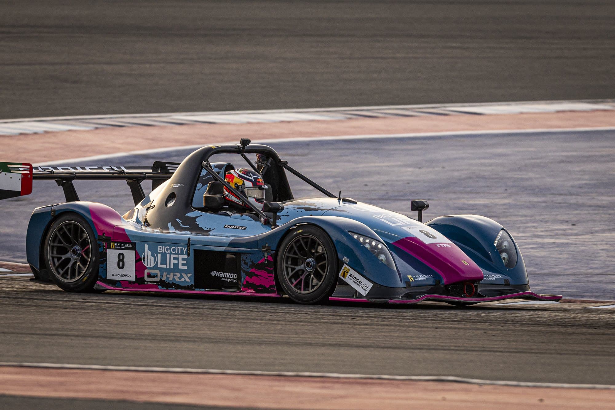 Radical SR3 number 8 cornering at Dubai Autodrome